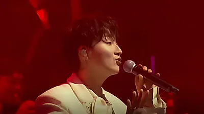 Jo Mingyu delivers a dramatic reinterpretation of 'Padam Padam'