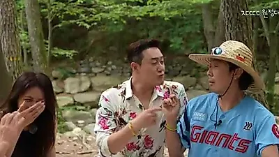 Haha and Yeong-ji's bickering chemistry during Haeundae food tour