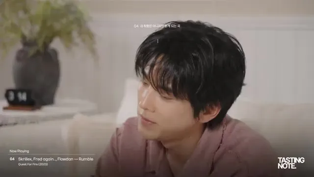 ホイ・イサクが「TASTING NOTE」のインタビュー動画で自身の音楽の好みについて語る