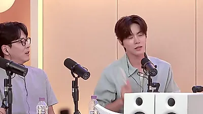Bae Soo-bin, Hong Woo-jin, and Hong Jong Hyun discuss theater on Yuin Radio