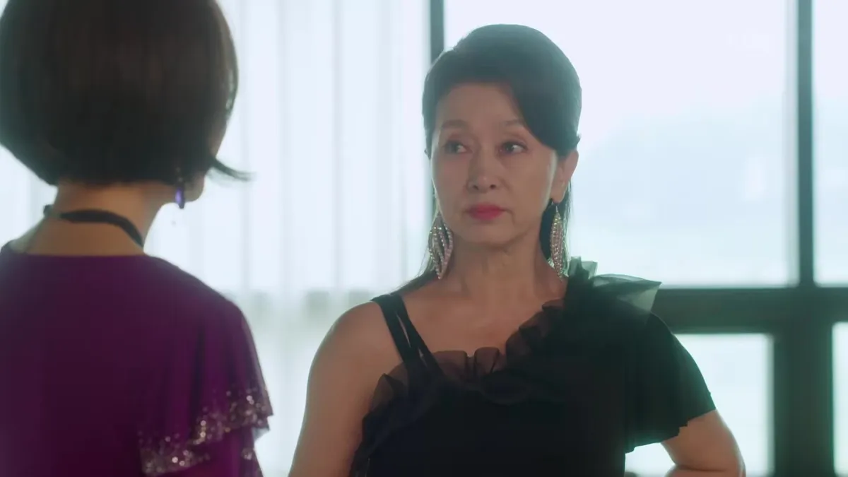 Moon Hee-kyung muestra incomodidad hacia Kim Hye-ok e Lee Sang-sook en el K-drama 'Nuestros Buenos Días' de KBS