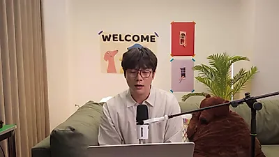 Actor Choi Daniel launches first podcast as a "casual chat room"