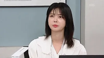 Uhm Hyun-kyung's silence and Jeong-yun's heavy question
