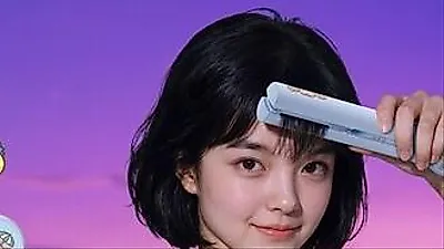Unix unveils portable hair iron for Olive Young Sanrio event