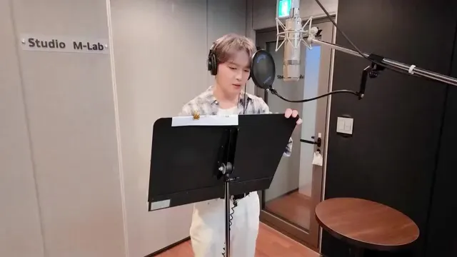 Kim Jae-joong Focuses on Recording 'OASIS / 道標' in the Studio