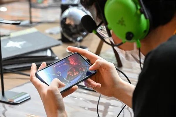 Visitors at TGS 2026 experience Astratio firsthand with headsets