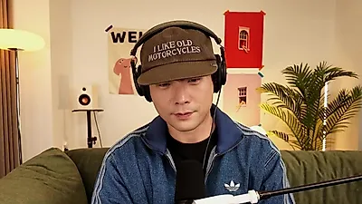 Choi Daniel se emociona con la letra de Autumn Vacation