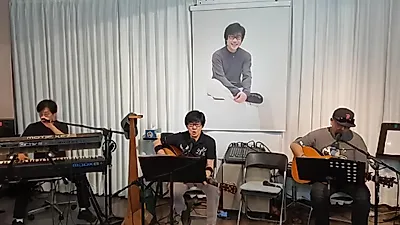 Jeon Young Rok reinterprets Eric Clapton's masterpiece 'Wonderful Tonight'