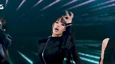 NATTY captivates with intense performance of 'WHAT!' on Inkigayo