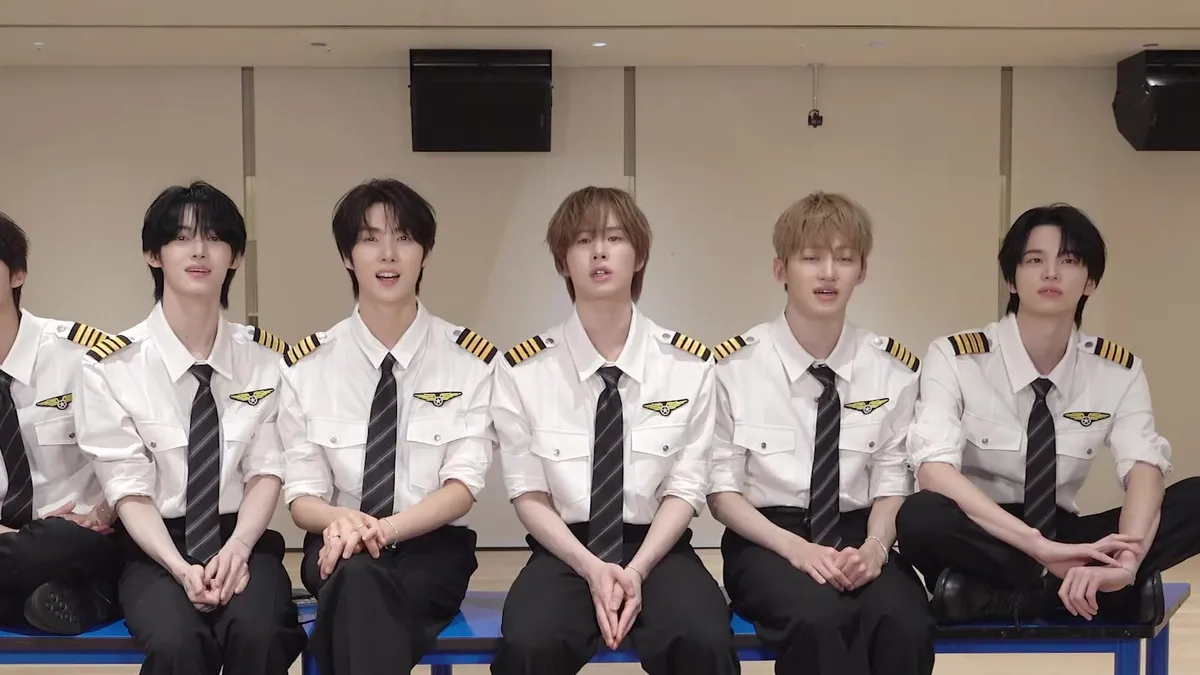 MV Reaction TWS 'SODA SODA' — YouTube: TWS