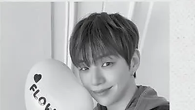 Kang Daniel celebrates 2nd anniversary with fandom FLOWD