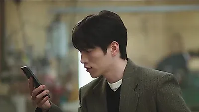 Seo Kang-joon issues warning to Jo Aram in workplace conflict in 'A Love Other Than Yours'