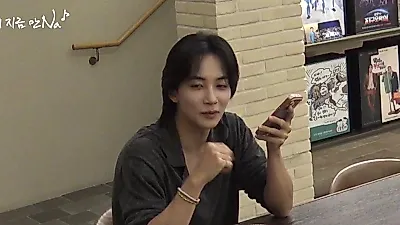 Jeonghan de SEVENTEEN revela su labor como asistente docente en su servicio militar