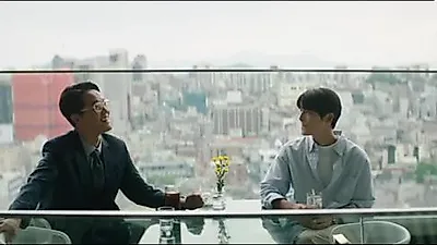 Song Joong-ki and Lee Sung Min's battle of wits: Revisiting 'Reborn Rich'