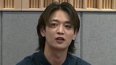 SHINee's Minho reveals workout routine and solo album updates on UV BANG