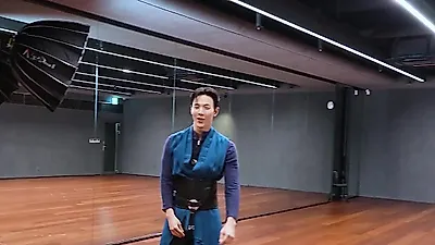 MONSTA X members request CG effects for choreography videos