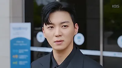 Park Hyun-june's bombshell: 'I am not Park Tae-woo's son'