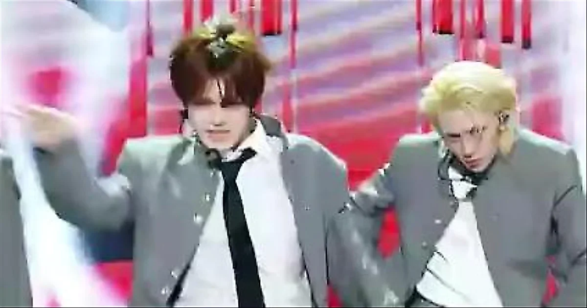 AEN destaca por su talento vocal y puesta en escena con 'X to Z'