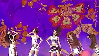 izna electrifies Boryeong summer with explosive 'Mamma Mia' performance