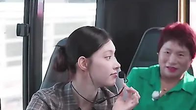 ILLIT hosts 'filial piety tour' for sisters with Hongdae shopping and Michelin dining