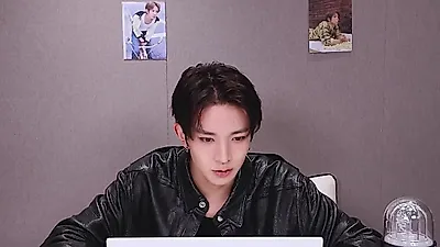EVAN's Lee Hee-seung shares self-designed fanchant guide for 'Death of Me'