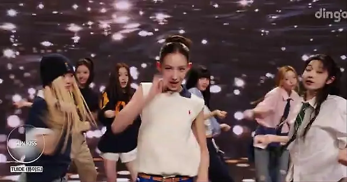 TUIDE demuestra su dominio escénico con coreografías de todo su álbum