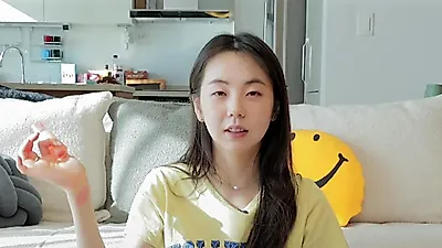 Ahn Sohee reveals her Olive Young favorites, from body care to low-sugar snacks