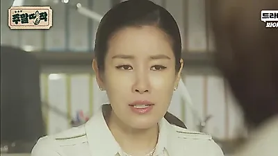 Kim Hee-ae confesses affair to son in emotional JTBC drama scene