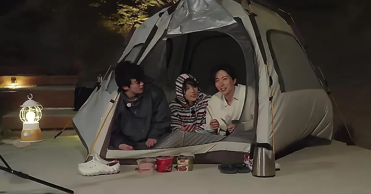Leeteuk y Kim Yohan sufren ante fuertes vientos en 'The Prince and the Pauper'