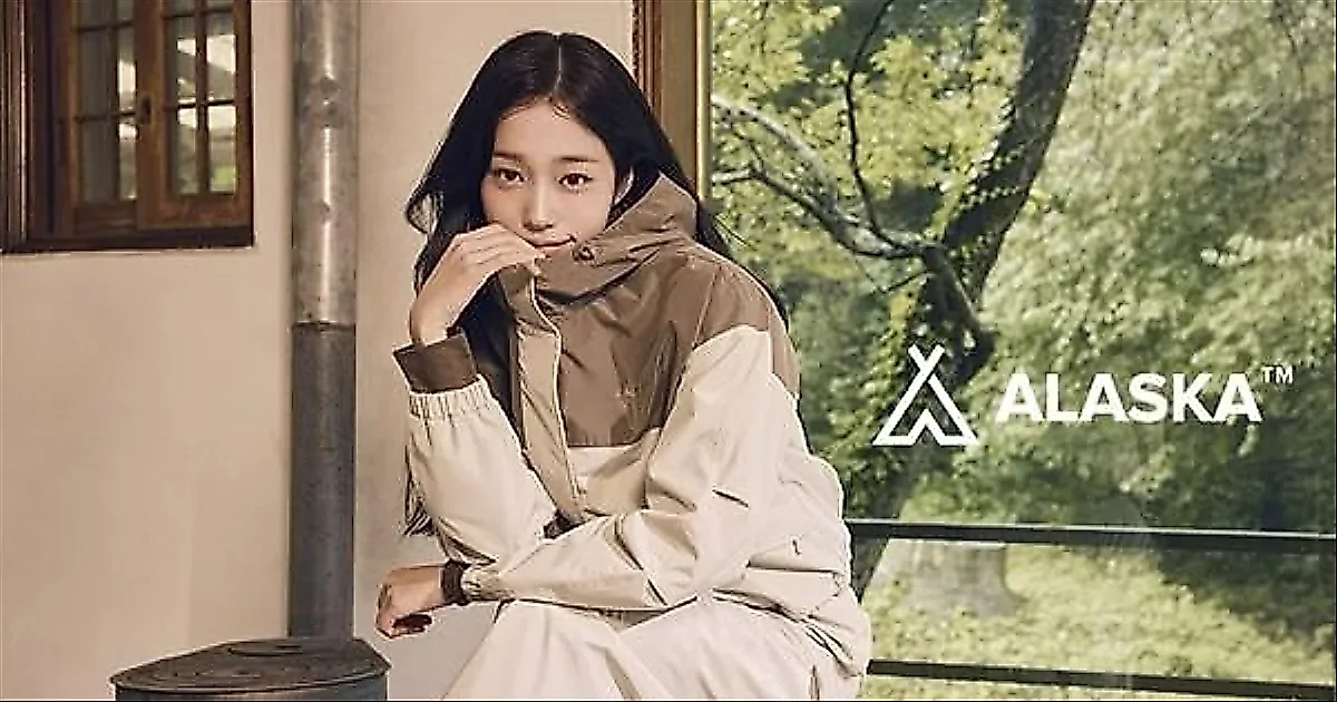 Alaska de E-Tion Fashion lanza su campaña FW 2026 con Noh Yoon-seo