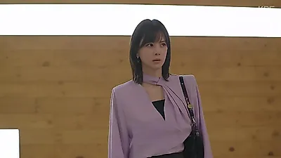 Jeon Hye-won saves Yoon Hae-young from stalker in 'A Trap Called Desire'