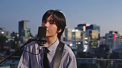JUNE performs 6 tracks from 'MY BLUE' and 'My Blue Valentine'