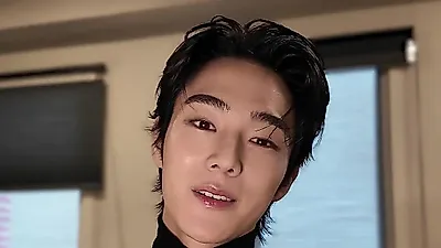 Yoo Jung-hoo reveals first profile shoot details