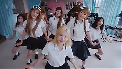 Hearts2Hearts' 'ICONIC HEART' hits 5 million views in 10 days