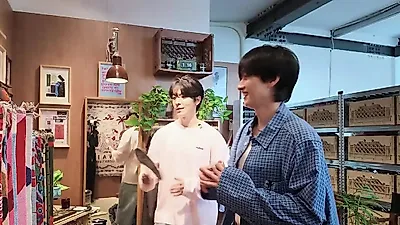 Donghae and Eunhyuk reminisce about meeting at 15 during Seongsu-dong outing