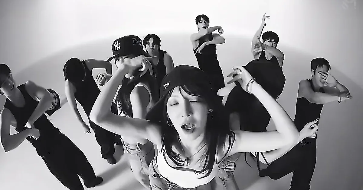 Girls' Generation unit HRS makes powerful impression with 'Skibidi' performance