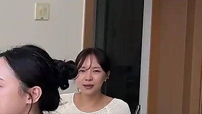 Banggane reveals daughter-in-law Yoon Yu-yeon in first appearance