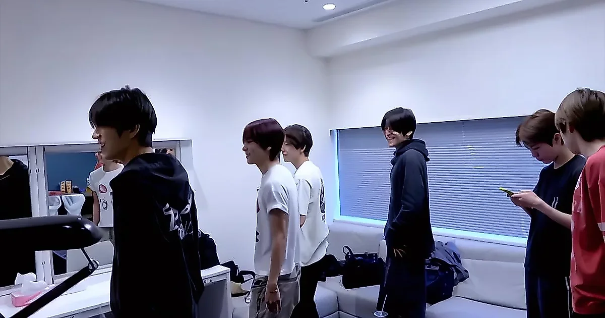 NCT WISH cautiva en Japón con su energía en pop-up store y televisión