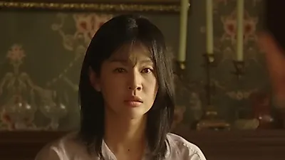 Joo Sae-byeog confronts Jang Seo-hui in 'A Trap Called Desire'