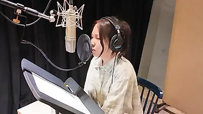 Kwon Jin Ah shares vocal struggles and song insights for EP [SAVE ME]