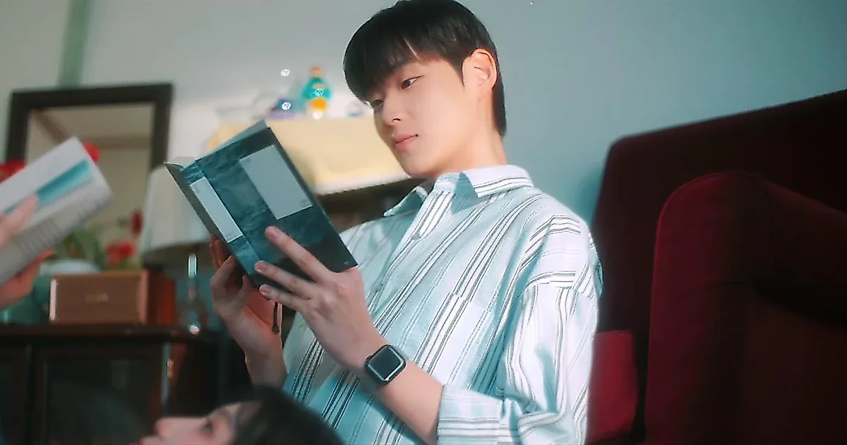 Kang Min-jeong releases 'Hello, My Name is PM 2.5' music video