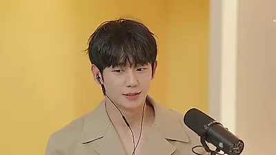 Jung Hae-in opens up about love and boxing behind his 'perfect' image