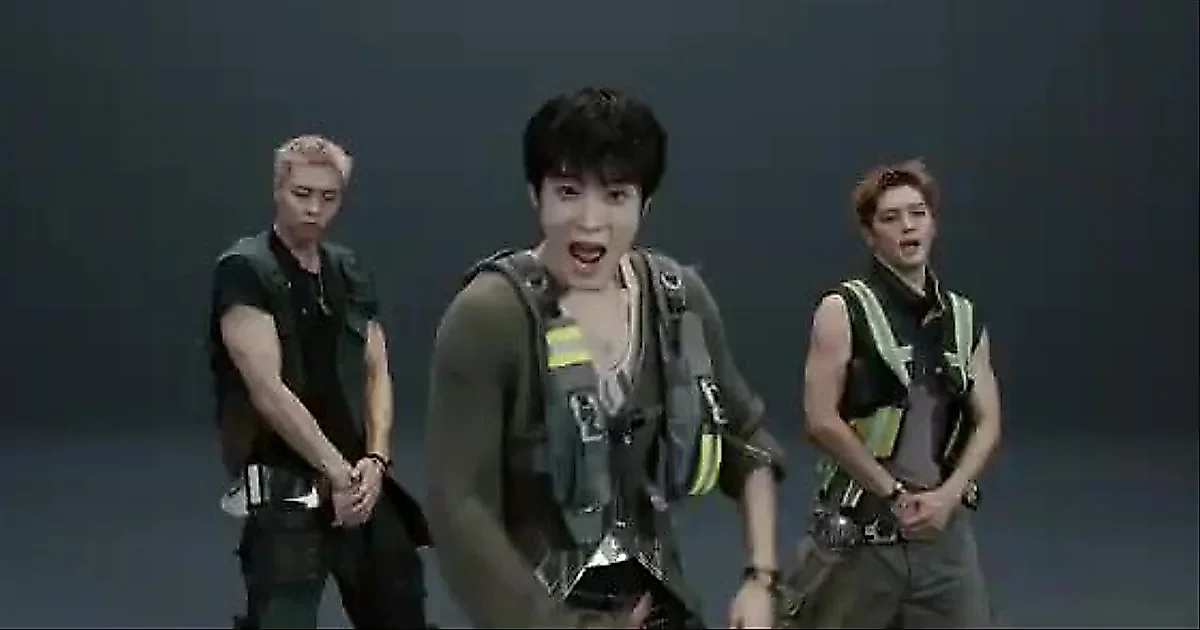 NCT 127 alcanza el máximo nivel de su esencia 'Neo' con 'Blingy'