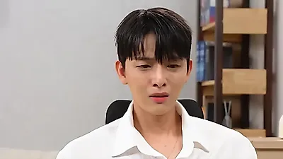 Yoo Jin-seok regrets using father as comedy material in debut work