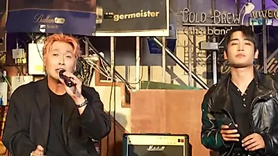 Park Jae-jung and Yoo Young-woo showcase ballad chemistry on 'The Manager'