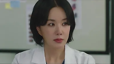 Cha Jeong-suk's 180 Degree transformation in 'Doctor Cha'