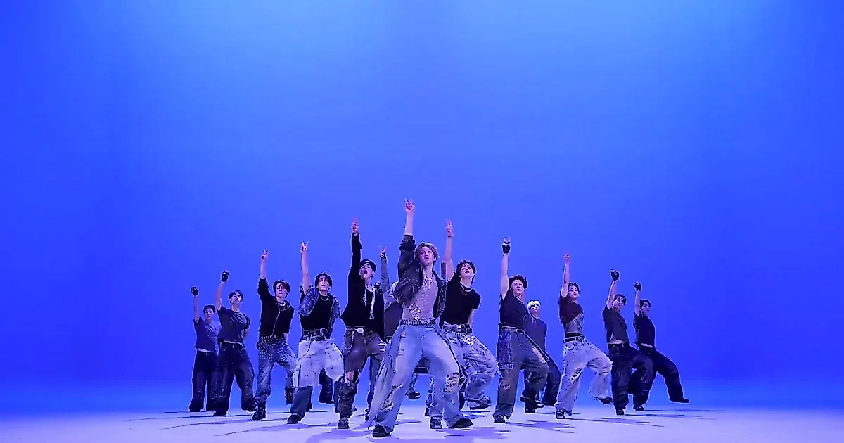 &TEAM showcases 'Good Boy' in new STUDIO CHOOM performance video
