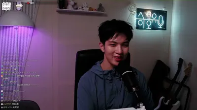 柳会胜，新歌《致不爱我的你》传达的信息：“应该先爱自己”