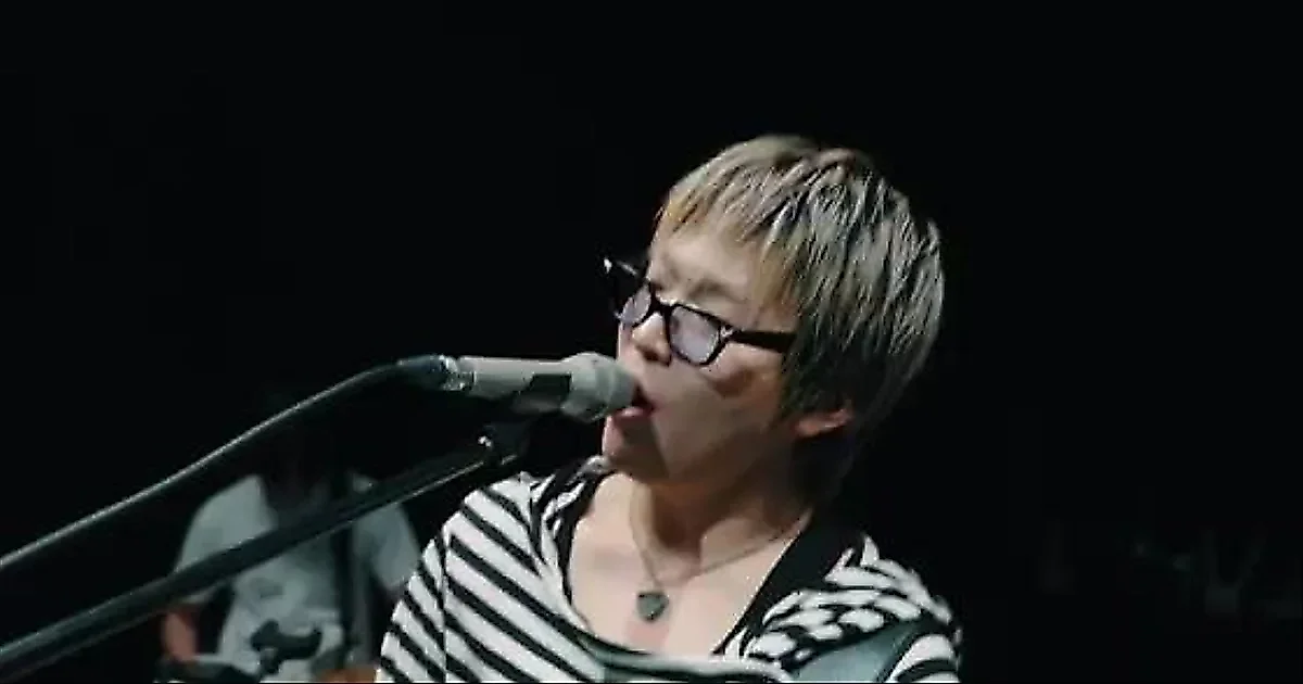 キム・スンジュ、不幸な過去を音楽へと昇華させた剥き出しの告白