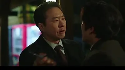 Park Hae-kang's dangerous choice: trading 10 billion won for family survival